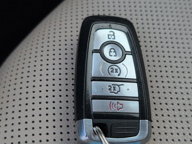 2022 Ford Escape SEL Hybrid