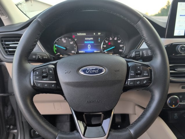 2022 Ford Escape SEL Hybrid