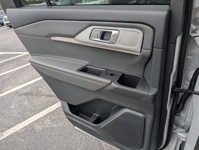 2026 Ford Explorer Active w/100A Pkg
