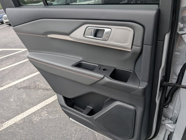 2026 Ford Explorer Active w/100A Pkg