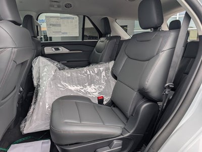2026 Ford Explorer Active w/100A Pkg