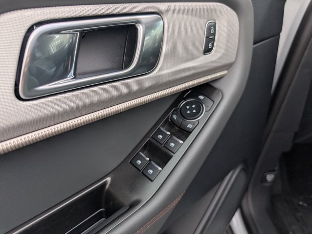 2026 Ford Explorer Active w/100A Pkg