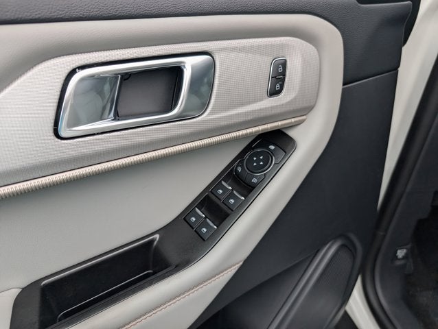 2026 Ford Explorer Active w/100A Pkg