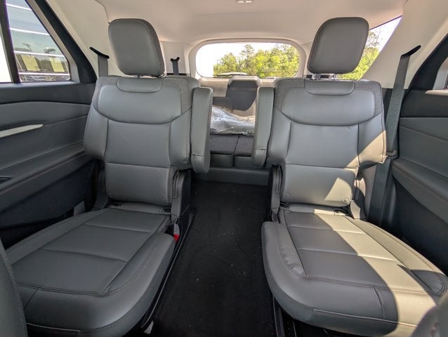 2026 Ford Explorer Active w/100A Pkg