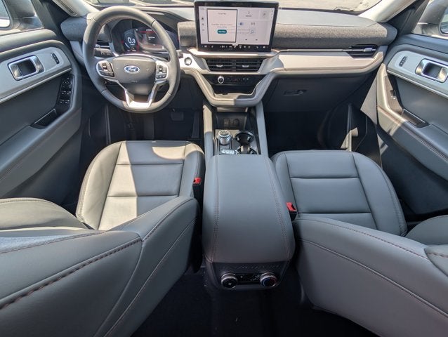 2026 Ford Explorer Active w/100A Pkg