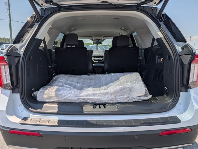 2026 Ford Explorer Active w/100A Pkg