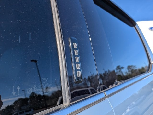 2023 Ford Super Duty F-250 SRW LARIAT