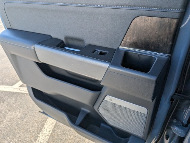 2023 Ford Super Duty F-250 SRW LARIAT