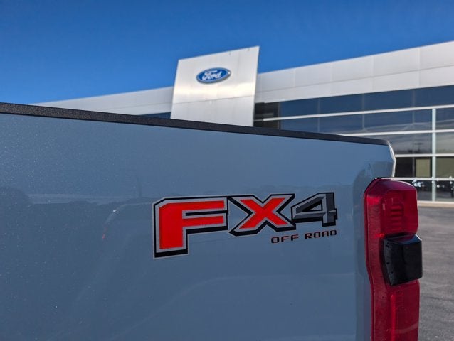 2023 Ford Super Duty F-250 SRW LARIAT