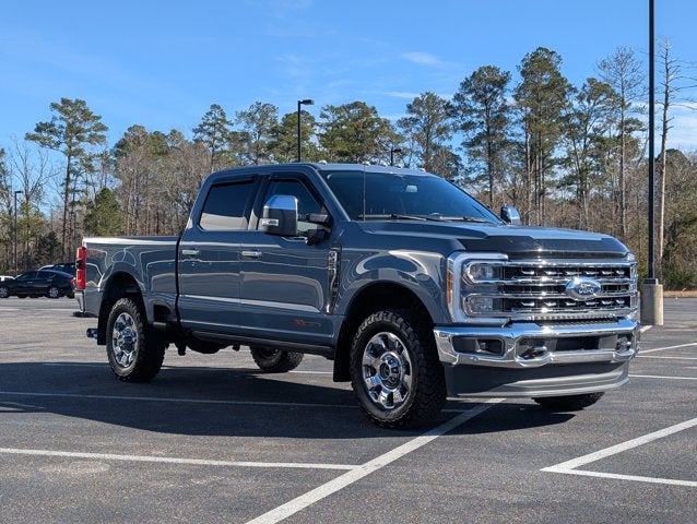 2023 Ford Super Duty F-250 SRW LARIAT