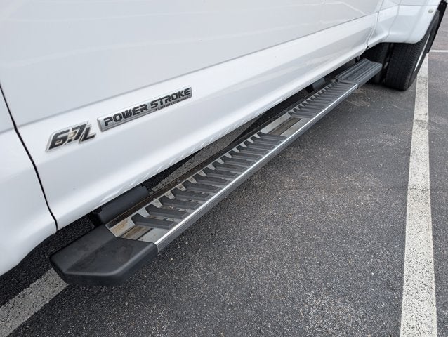 2021 Ford Super Duty F-350 DRW LARIAT