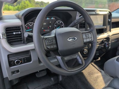 2026 Ford Super Duty F-350 SRW XL