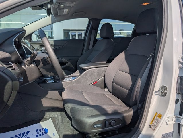 2022 Chevrolet Malibu LS