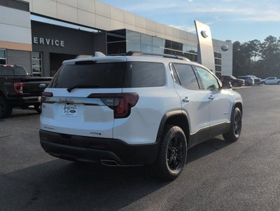2023 GMC Acadia AT4