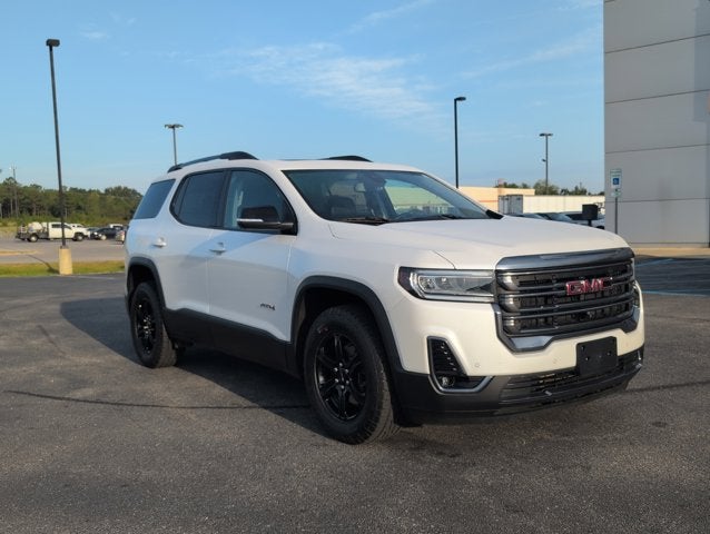2023 GMC Acadia AT4