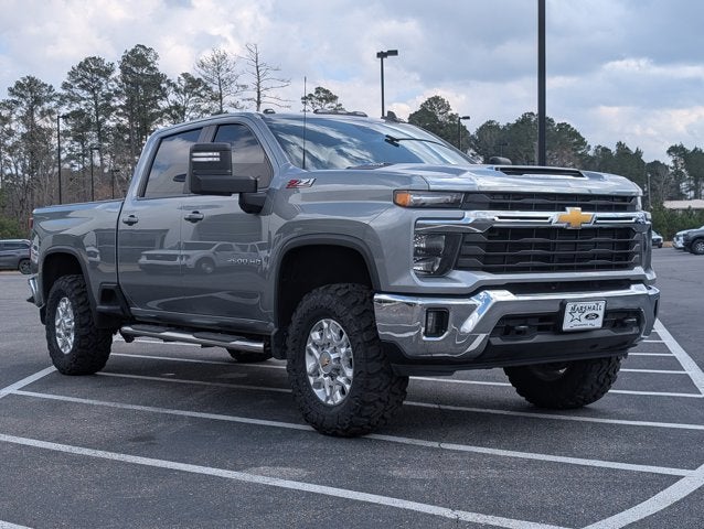 2024 Chevrolet Silverado 2500HD LT
