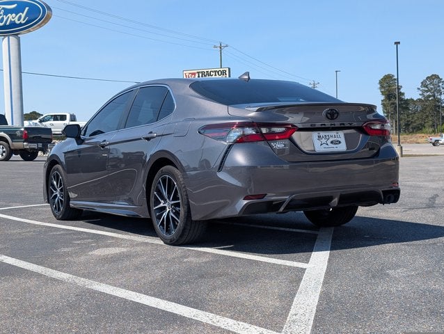 2024 Toyota Camry SE