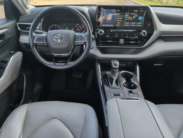 2021 Toyota Highlander Platinum
