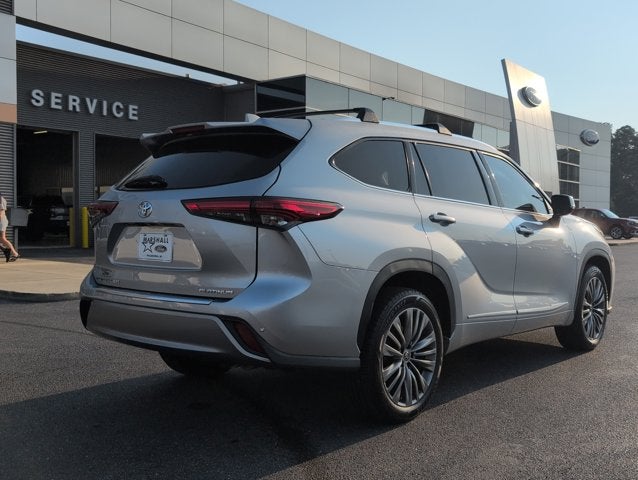 2021 Toyota Highlander Platinum