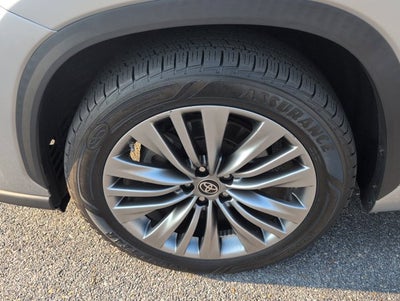 2021 Toyota Highlander Platinum